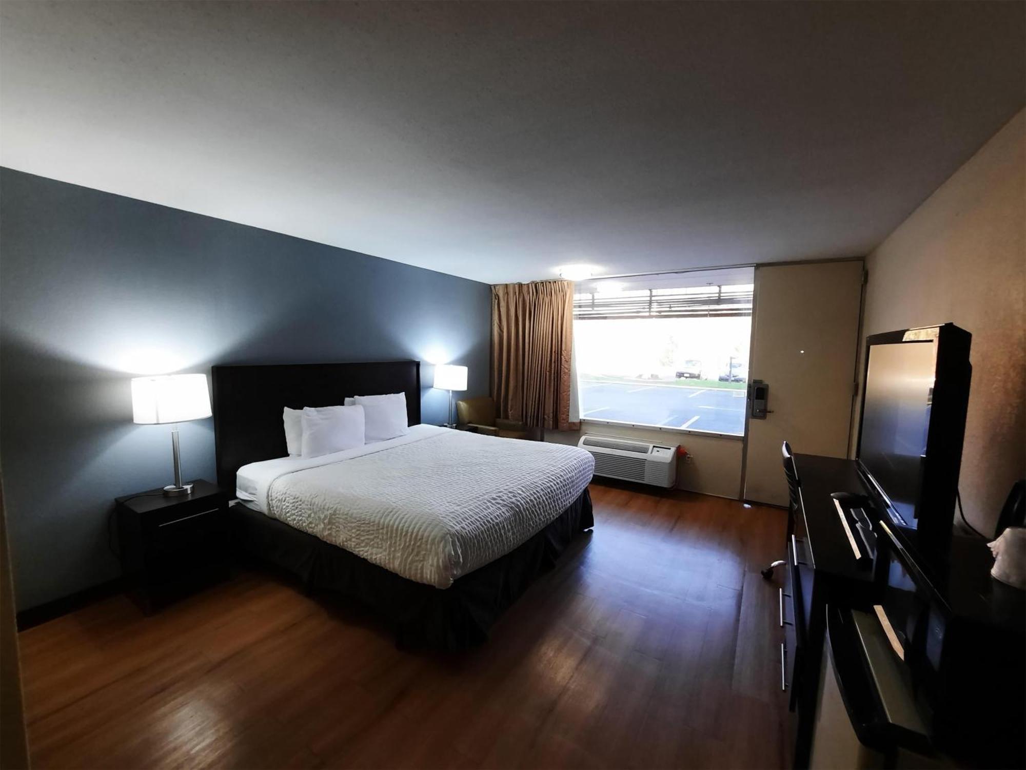 Americas Best Value Inn مولين المظهر الخارجي الصورة