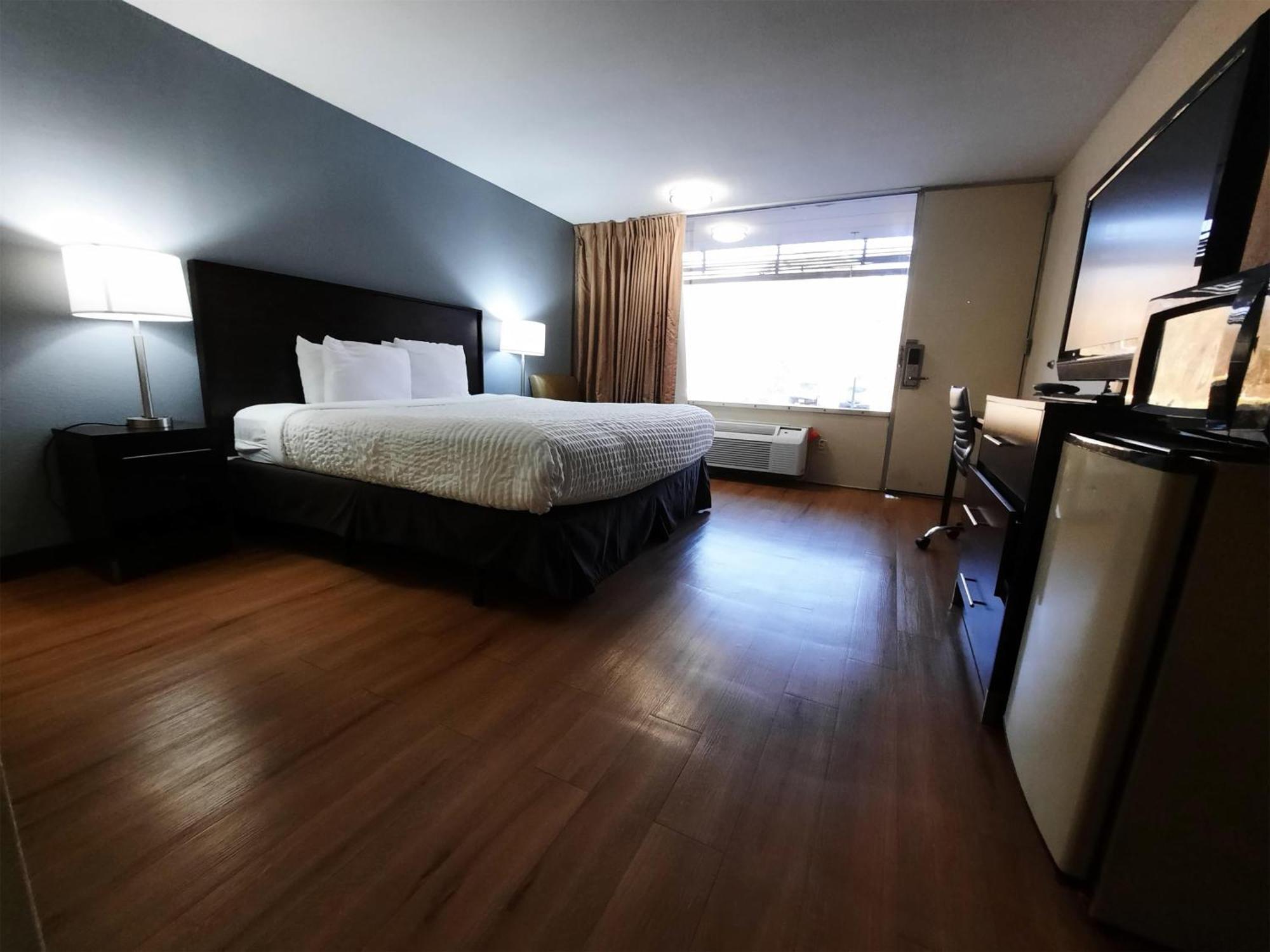 Americas Best Value Inn مولين المظهر الخارجي الصورة